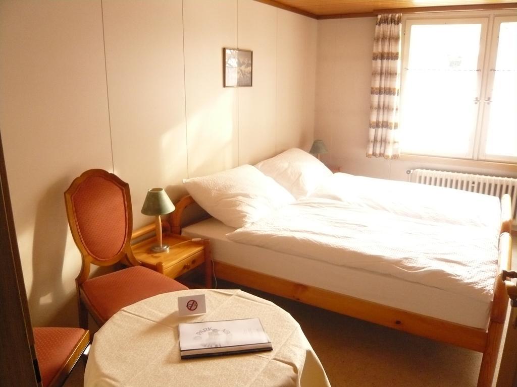 Park Hotel Хайден Стая снимка
